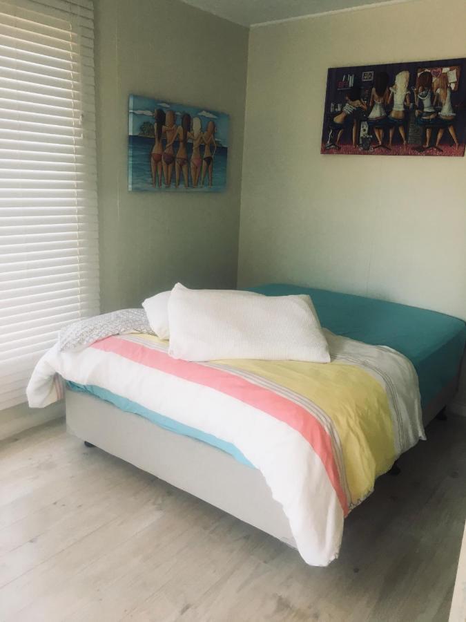 Beach House Getaway 1 스미스비치 외부 사진